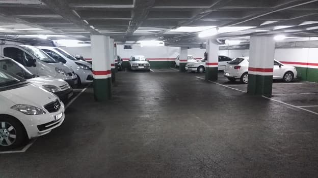 Parking Raval Riera Alta : Parking sécurisé et bon marché dans le centre de Barcelone