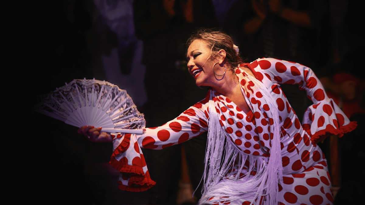 Descubre la magia del flamenco en el Tablao Cordobés 3
