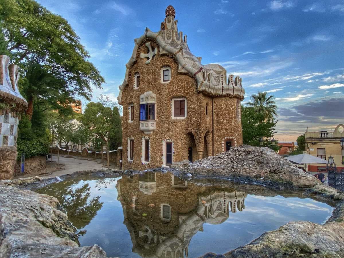 Visite privée du Parc Güell (4 personnes maximum)  3