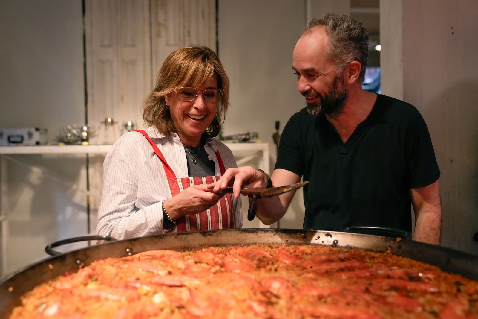 Tour Guiado: Descubre Barcelona + Taller de Paella 4
