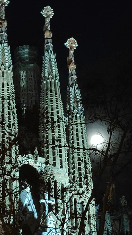 Parking Sagrada Familia : Parking sécurisé dans le centre de Barcelone 2