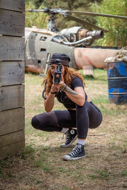 Erlebe das Abenteuer des Laser Combat: Simulierter Kampf im Freien! 5
